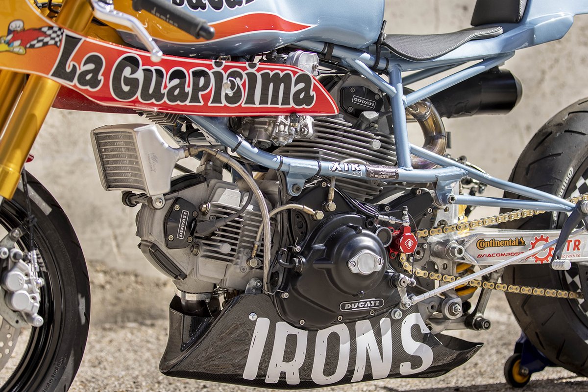 TheDailyRideUp's tweet photo. “Hot Wheels”

‘La Guapísima’, A 900cc Cagiva Elefant by XTR Pepo.

Grab Bag
* 900cc
* 2 into 1 Wolfman exhaust system
* Custom made in house bodywork
* Ohlins rear shocks
* Hyosung GT650 front forks
* Domino quick action throttle 
#TheRideUp #motorcycle https://t.co/Ct0fa2PEAJ