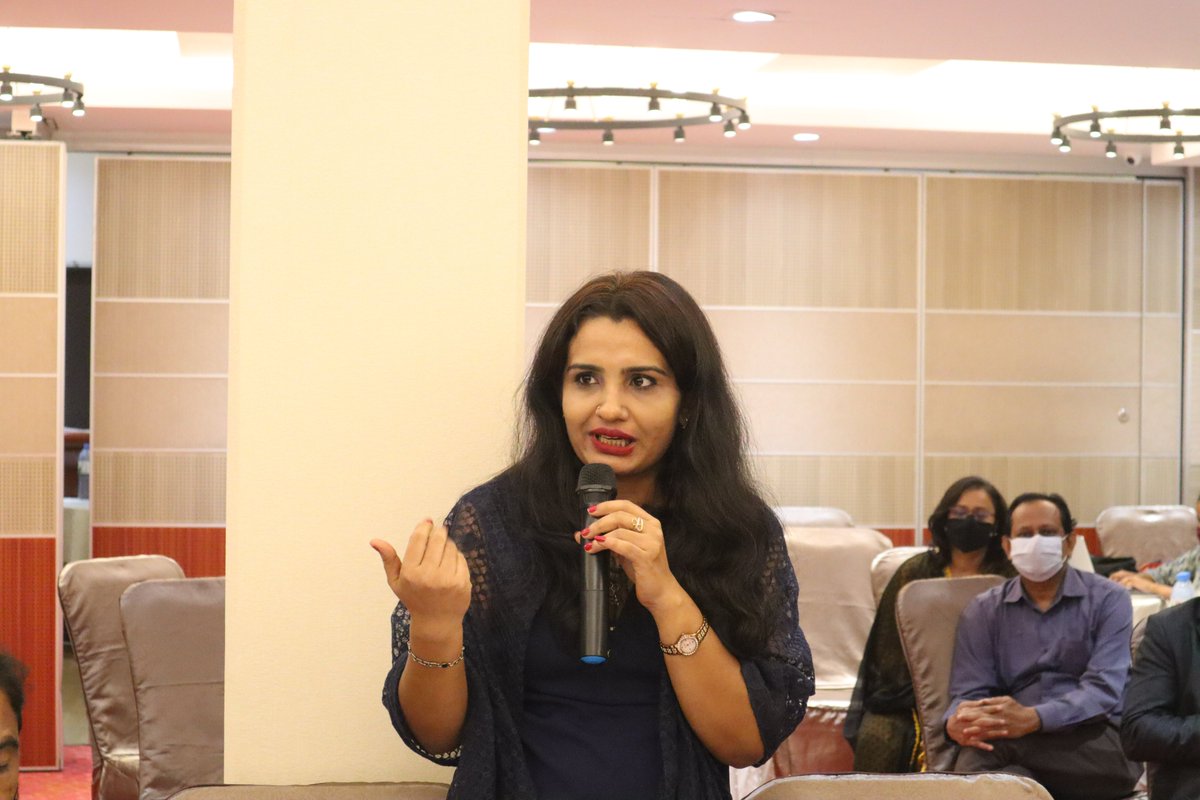 bd_migration's tweet photo. An interactive event titled “Consultation on #FairRecruitmentPolicy with #BAIRA Members” was held on 24 October 2021 at Hotel Bengal Blueberry, Dhaka. @shameem_patwary @mahjabeenkhaled @saifulwarbe https://t.co/UDUgfJdmfx