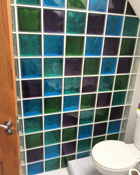 GlassBlockCo's tweet photo. Attic shower wall with some serious style. 👌 The custom beauty of Glass Blocks.

#glassblocks #glassblockco https://t.co/QXggMSHRsE