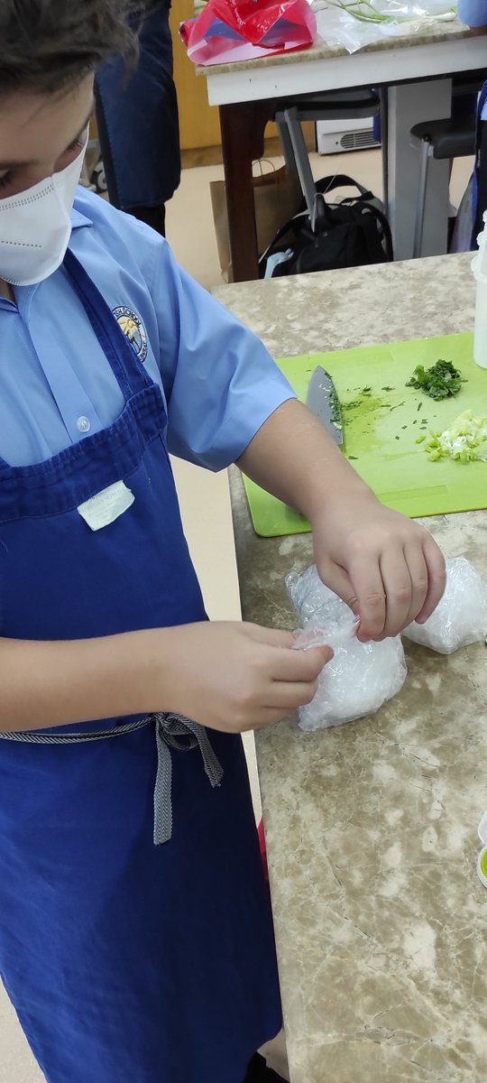 BSAKfoodtech's tweet photo. Eggciting times for Y7 foodies making Mini Frittatas. Some students going to great lengths to get their ingredients to school safely. @BSAKAbuDhabi @BSAKdt @BSAKyear7 https://t.co/0wDfTgEoEh