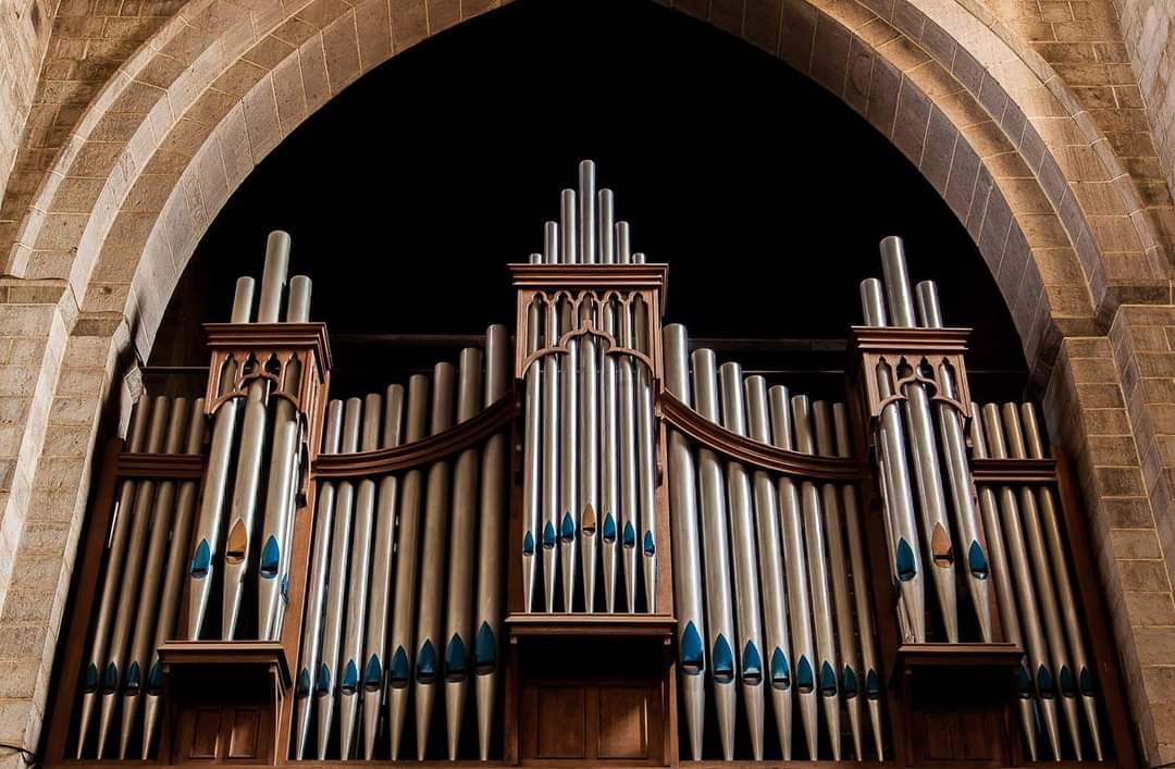 SusanSawe's tweet photo. #ChoralCommunionService
Sunday 7th Nov at 7AM
The time has finally come for the restoration works on the All Saints' Cathedral Nairobi organ to commence.

What better way to bid this mighty friend of ours a temporary farewell than a Choral Communion Service!?
#ThePottersTune 🎶 https://t.co/sW11IXOKXP