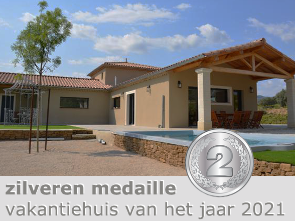 ventouximmo's tweet photo. VAKANTIEHUIS VAN HET JAAR 2021 🏆

ZILVEREN MEDAILLE 2021

🥇 ?
🥈Beaumes-de-Venise II
🥉Visan III

Meer info : https://t.co/vDclk5tLyj

#vakantiehuizenprovence #vakantieprovence #vakantiehuisvanhetjaar #vakantiehuis2021 #vastgoedkopenprovence #ventouximmoprovence https://t.co/q8Nj4VLKcK