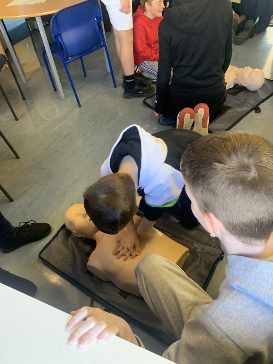 Miss Walker tweet media