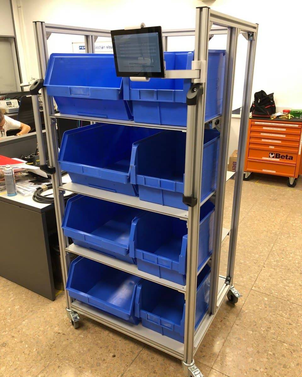 SelecticaES's tweet photo. Os mostramos otro trabajo realizado para una multinacional afincada en Valencia: un carro de #picking fabricado con #perfileria tipo #Bosch con una tablet que usa #labview como software de gestión. https://t.co/aERQiFOeyR