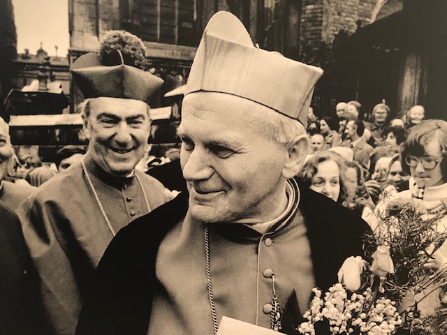 _Angelicum's tweet photo. Still at the Angelicum the photographic exhibition "From Krakow to Rome; John Paul II in the photographs of Adam Bujak" until December 9. Free entrance from Mon to Fri 7.30-19.15, Sat 8.00-17.30.
#Angelicum #JPII #Bujak #photoexhibition #johnpaulii https://t.co/lCH3Ad5xVn