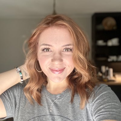 HodgesElizabeth's tweet photo. #NewProfilePic https://t.co/kebUbzqjta
