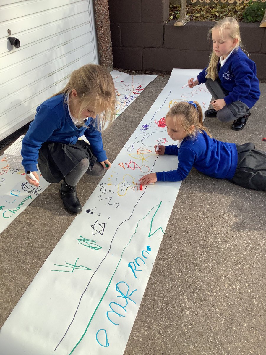 IPMATAshGrove's tweet photo. Busy writers!
We have some very keen writers in EYFS. It is lovely to see them enjoying mark making as well as writing for a purpose.
#MarkMakingMatters #PurposefulWriting https://t.co/gDLIvcWp3D