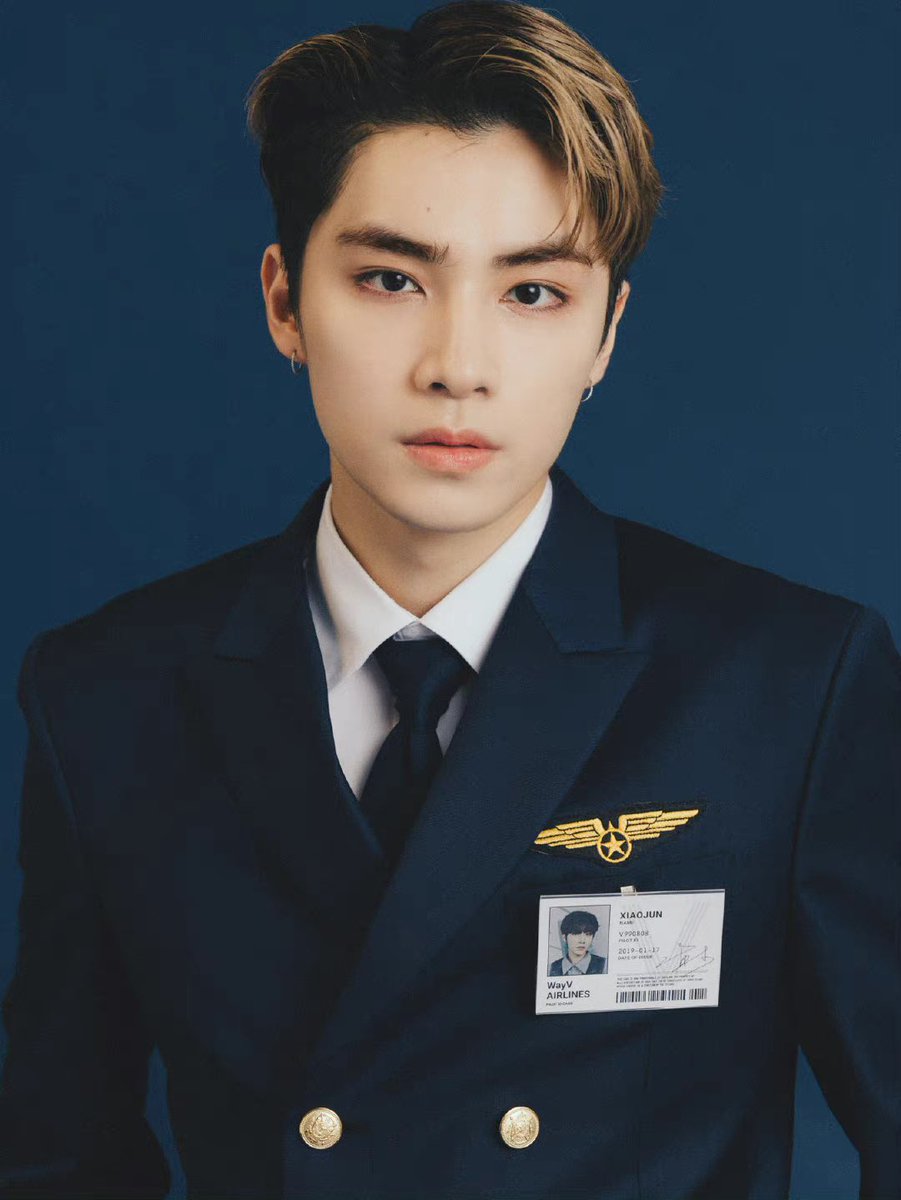 i23Nct's tweet photo. [211103 19:22 kst] xiaojun weibo

[eng trans] 

this time, i myself must make one set! https://t.co/uU2xjRII6f