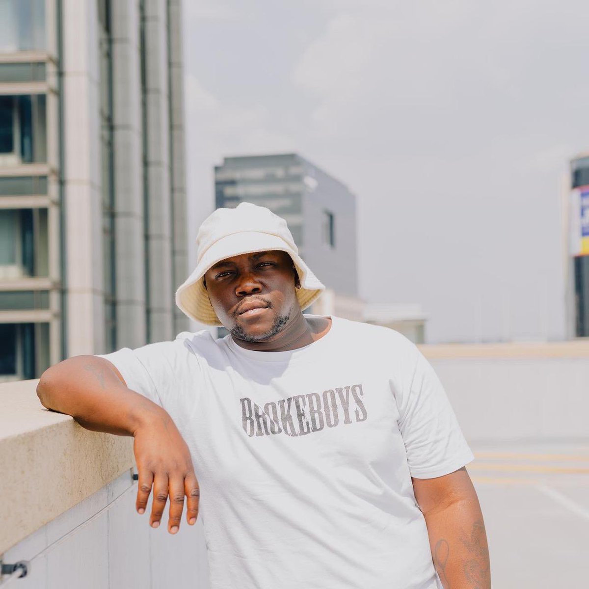 Radebe_merci's tweet photo. #Unit37 ep is  now available on all digital platforms https://t.co/d48ePmmZCf by @ZadokZA x @baby_son__ https://t.co/UOhKG7VL4A