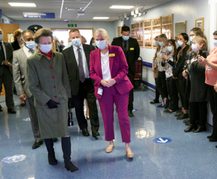 ExploreOffsite's tweet photo. ModuleCo Healthcare are proud to announce that HRH The Princess Royal visited our award-winning facility at the Royal Orthopaedic Hospital, Birmingham last week to cut the ribbon and officially open the facility.
https://t.co/BXQNTFxCnW
#ModuleCo Healthcare Limited @ModuleCoH https://t.co/spVeh2liAw