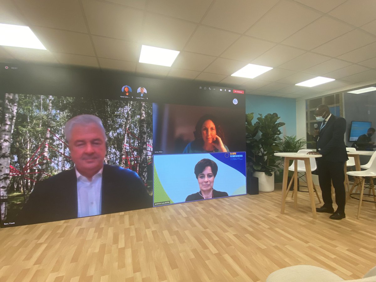 Karolina Telejko tweet media