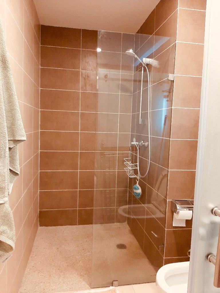 propertyugm's tweet photo. 📧 propertyugm@gmail.com or
📞 +2202268888 for more info on this rental property
https://t.co/cXuexbN45J
#rivergambia #gambianice #realtor #home #banjul #serrekunda #tourism #realestate #investinrealestate #businessopportunity #commercial #goodlocation https://t.co/MnhMlUVfJv