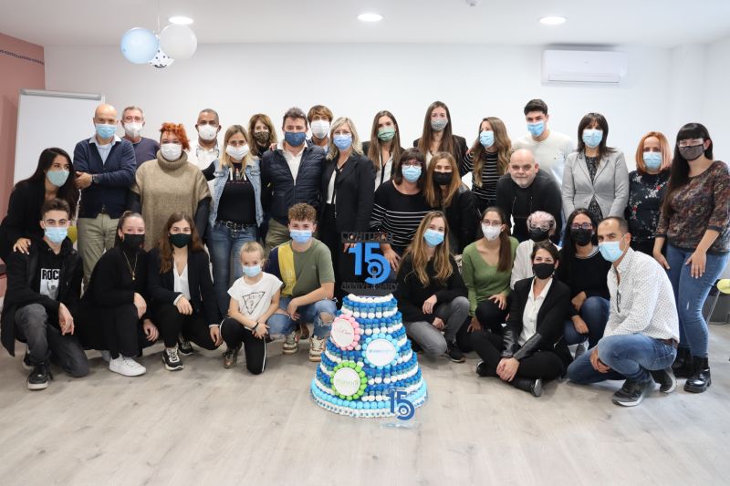 masmionline's tweet photo. 🎂Celebramos 15 años

Gracias a todas las personas que confiaron y apostaron por nosotros desde el inicio, a nuestro equipo (actual y al que nos ha acompañado en las diferentes etapas) y a nuestros clientes y proveedores.

https://t.co/8Fw3R8X0AA

#Masminaturalcotton #Cohitech https://t.co/25Rm6CCkcj
