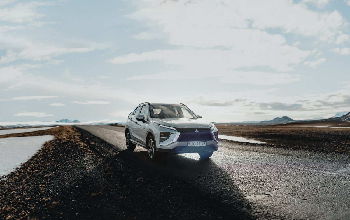 ivareythorsson's tweet photo. Recent work for Mitsubishi. 
#photography #mitsubishi #Iceland https://t.co/dAB3PCz8R4