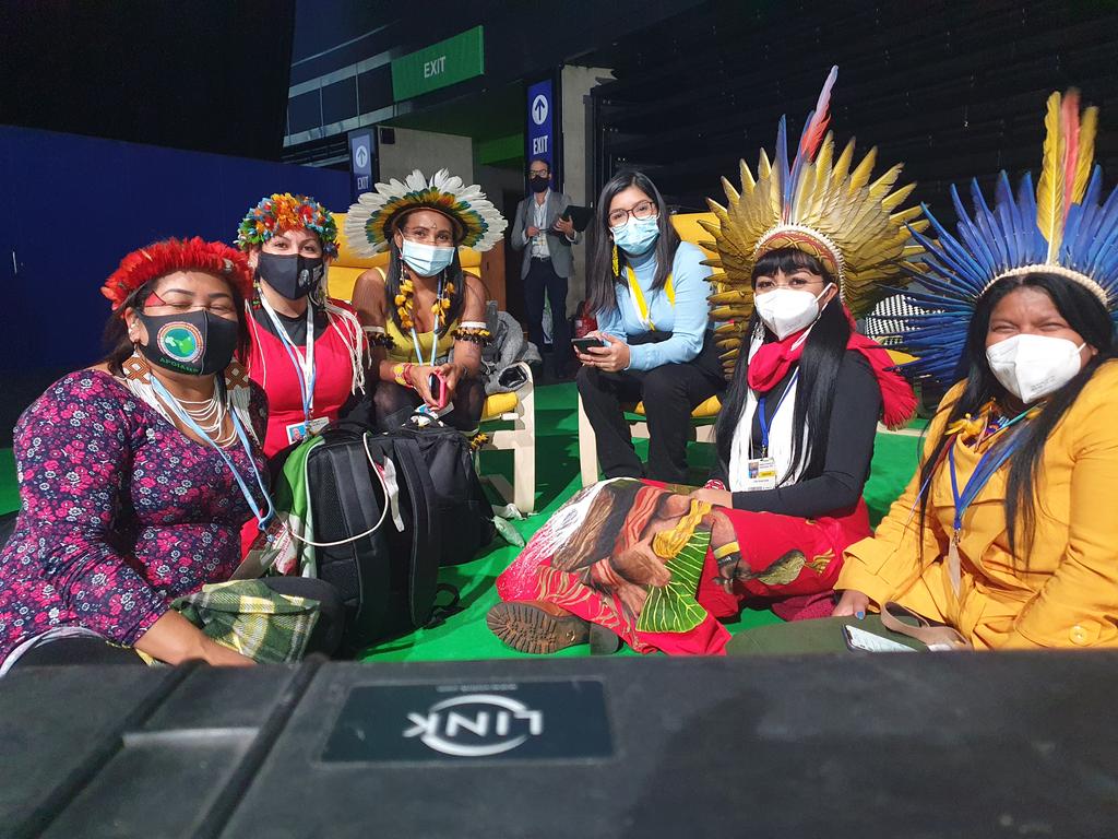 okwoche's tweet photo. Delegates at #cop26 from #Brazil's #AmazonFrorest. https://t.co/rm25PmMQKt