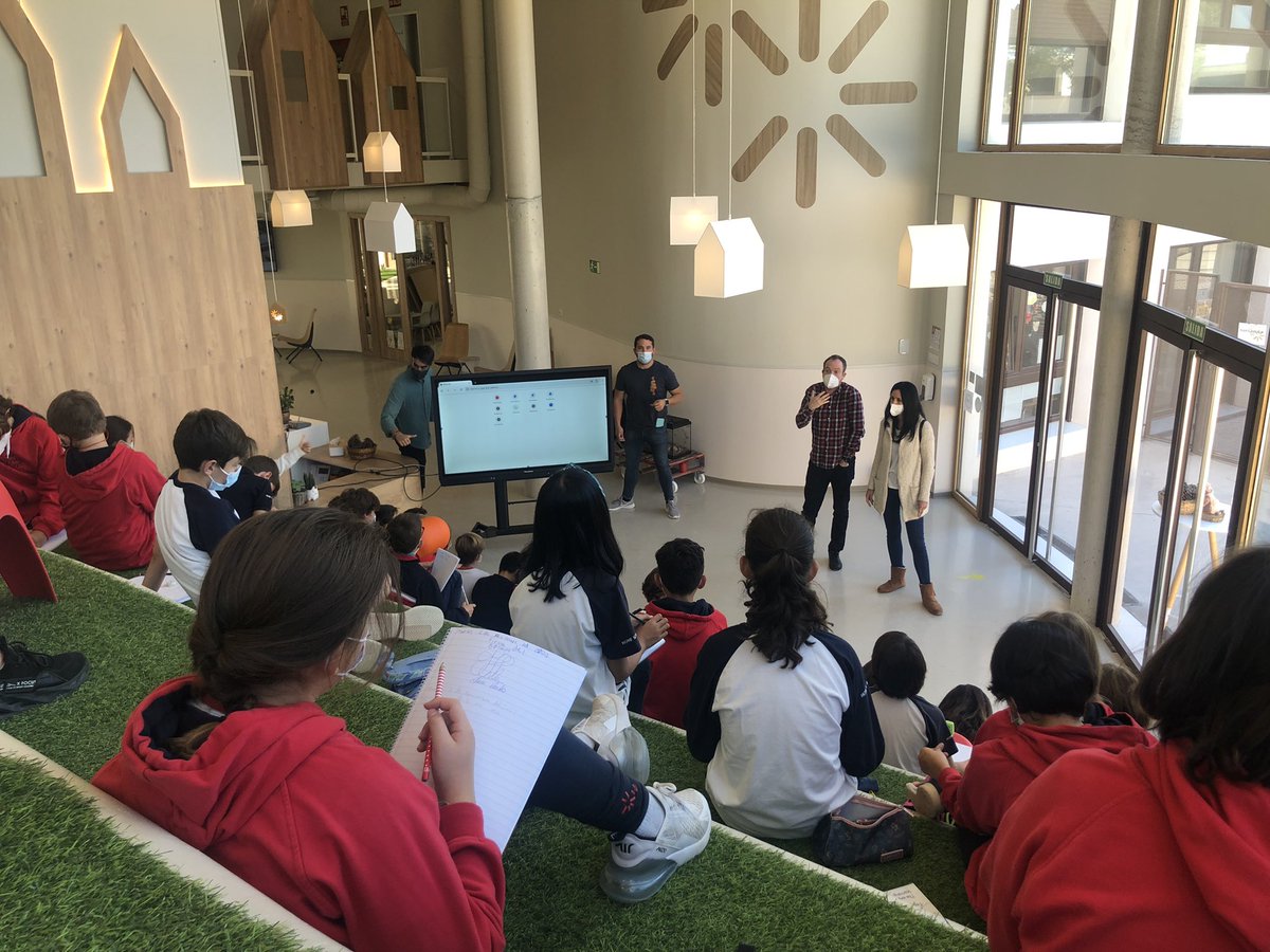 blancocoaching's tweet image. Día feliz…Agradecida a @SaviaResidencia por sumarse al proyecto “Yo Si Te Veo” y facilitar la conexión entre los alumnos de 5* de Home School Internacional y las personas mayores de su centro en S. Antonio de B. ¡Muchas 💌 en camino! #conexionintergeneracional