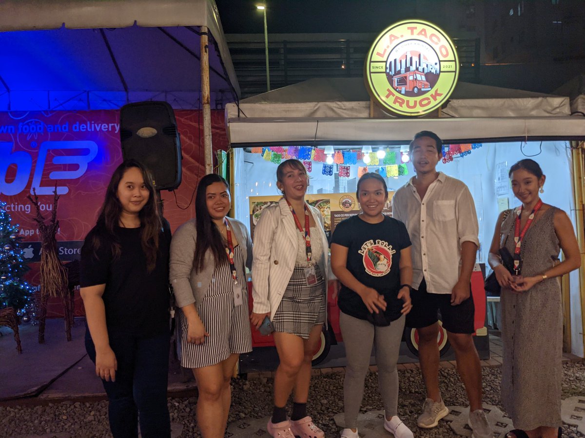 itspurepinay's tweet photo. Hive Cebu Bloggers first invitation to try Chef Kristel's food stall at Sugbo Market It Park, Cebu!
Once again thanks to @TheycallmeDan_
for supporting this initiative!
#hiveinaction #collaboration #hiveawareness #hivebranding #hiveproject https://t.co/pjNIwHAZ1W