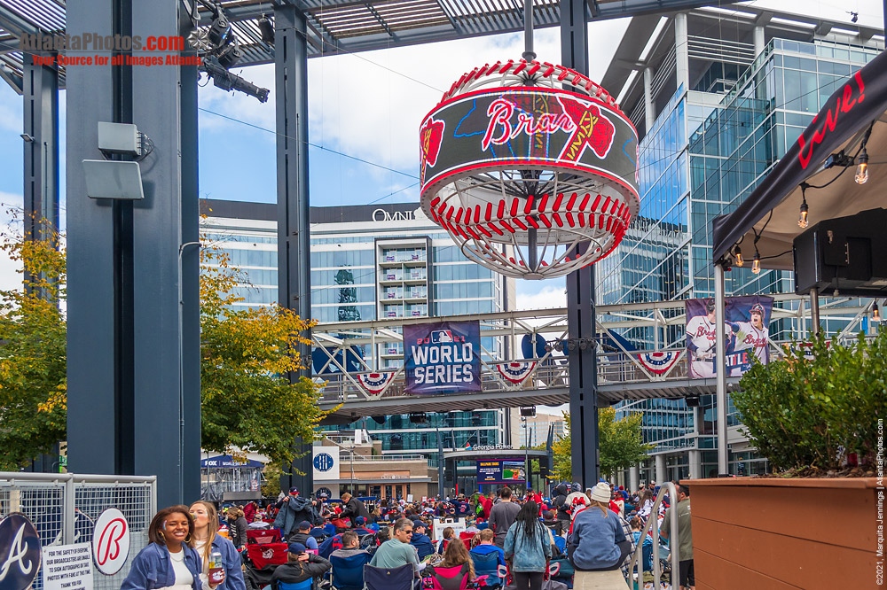 ATLPhotoscom's tweet photo. Fans sitting in the Battery waiting for the Braves game to start at the 2021 World Series.
#Worldseries #AtlantaBraves #Braves https://t.co/cvWqvySe3o