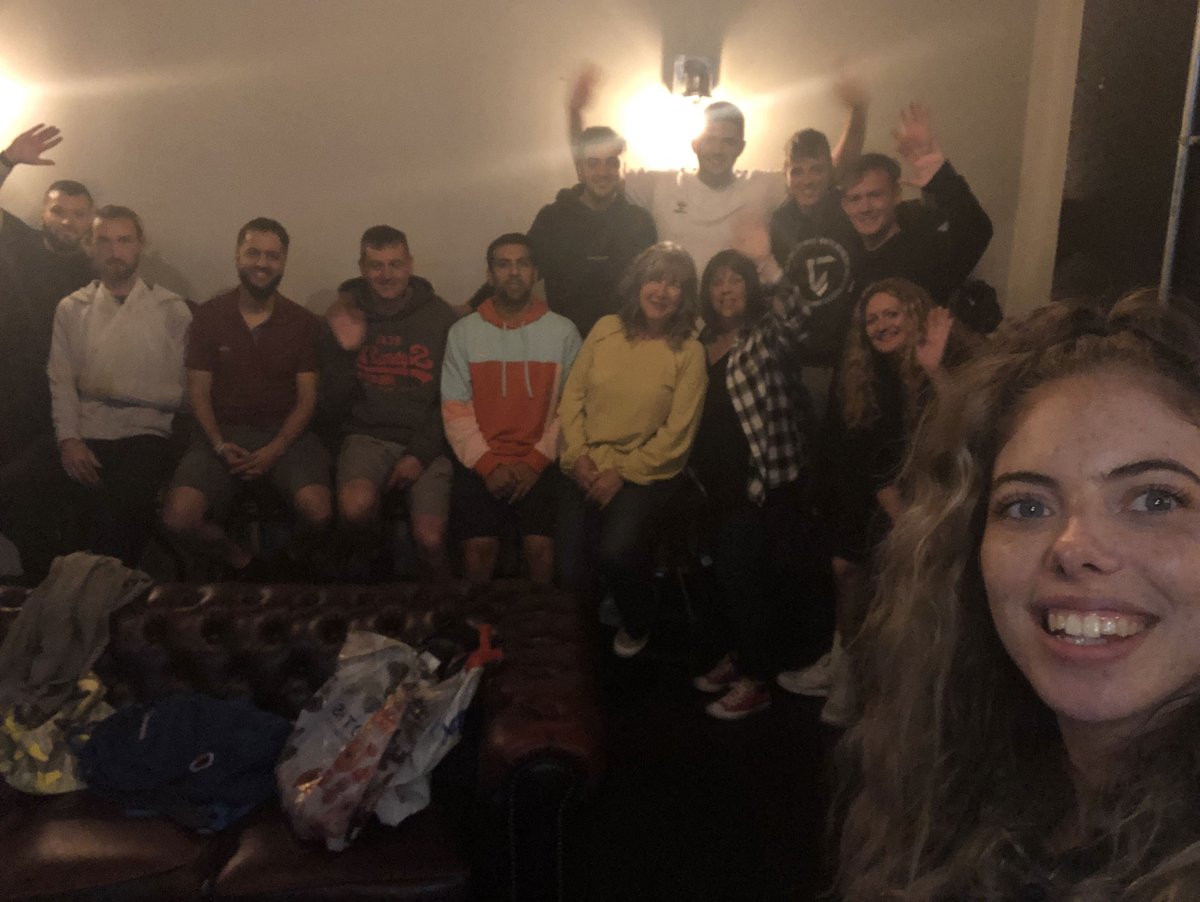 BRFCTrust's tweet photo. 👏 National Youth Worker week!

Without these wonderful people in these photos our @BrfcOffer wouldn't be able to operate!

Our amazing team deliver over 3⃣2⃣ sessions in @blackburndarwen per week &amp; have worked with 1⃣0⃣9⃣5⃣ individual young people in the last 3⃣ months!

🔵⚪️ https://t.co/MSJbsKpt57