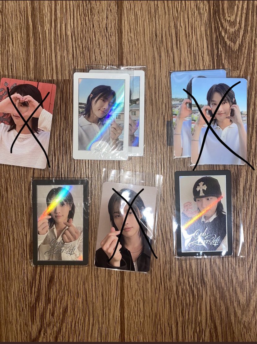 woxnksbc's tweet photo. 조승연 woodz OLL 포카 포토카드 교환구해요
양도도 가능합니다 첫번째 사진에 있는 포카랑만 교환 구해요 파란색 제외 https://t.co/t2g1mEv8Nd