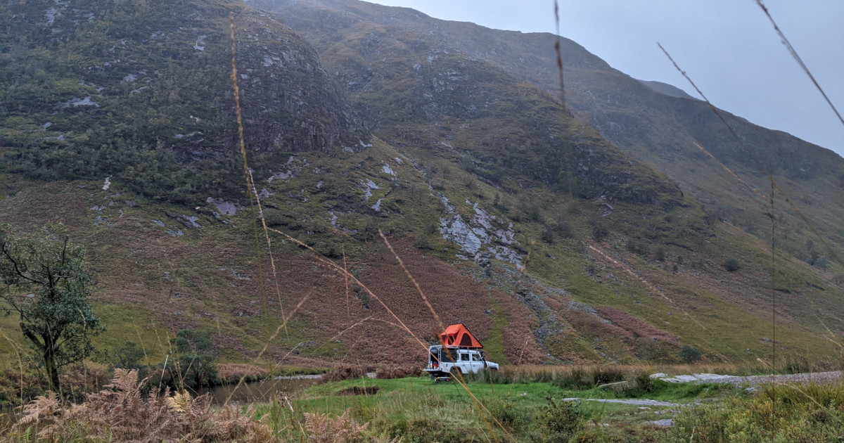 Direct4x4's tweet image. Just a lovely excuse to post pictures of beautiful #Scotland. Kindly sent from #Direct4x4 friend Andy. With his Clamshell Roof Top Tent he definitely had a room with a view!

direct4x4.co.uk/collections/ro…

#Camping #Expedition #LandRover #outdoorlife #Overlanding