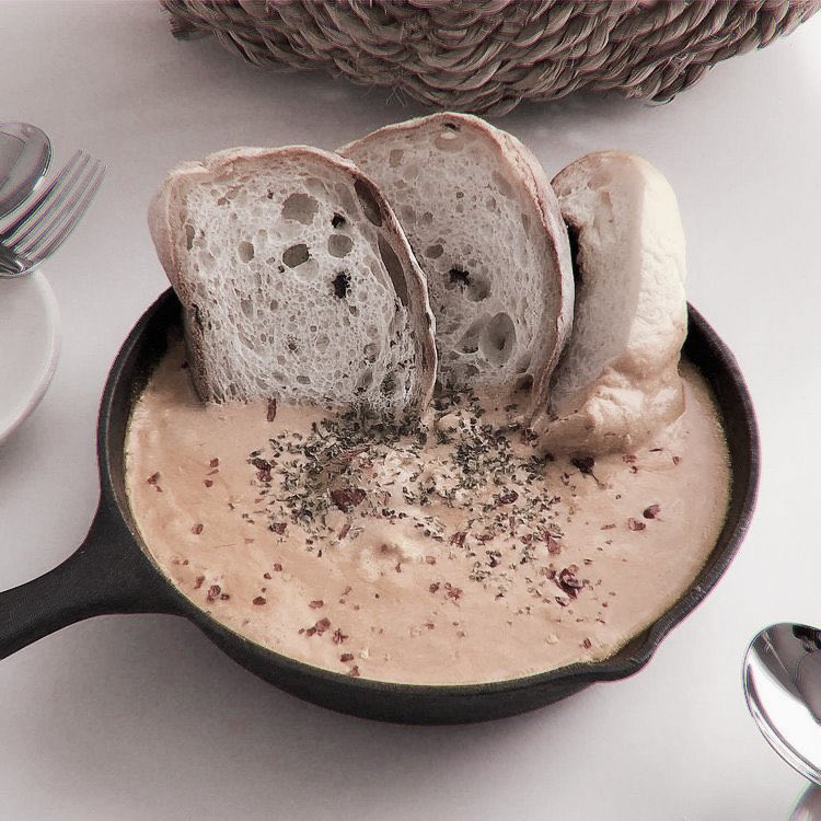 MountHillStore's tweet image. ❀ ༻ 𝐩𝐞𝐝𝐢𝐝𝐨: ࿙𝐂𝐚𝐟𝐞 𝐝𝐚 𝐦𝐚𝐧𝐡𝐚
⠀⠀⠀⠀ ⠀⠀⠀⠀ ⠀⠀⠀ 
𝐝𝐞: 🧡
𝐩𝐚𝐫𝐚: @rapvza 

༗ 𝐦𝐞𝐧𝐬𝐚𝐠𝐞𝐦: toda hora eh hora de comer coisinha gostosa, não ligo se ja eh 12h ldmnnlsslkj amo você pra sempre, espero que tenha acordado melhor 🥺