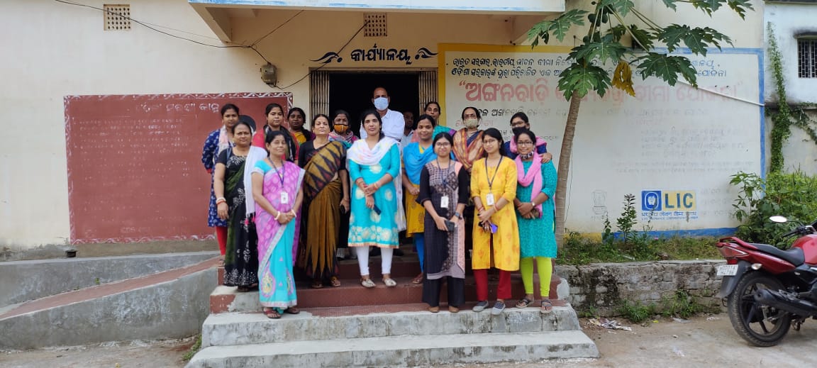 BpmuBasudevpur's tweet photo. Deputy secretary of WCD,state consultant,UNICEF along with DSWO bhadrak visited to ICDS Basudevpur.
@BhadrakDswo https://t.co/dIdSiz4Au3