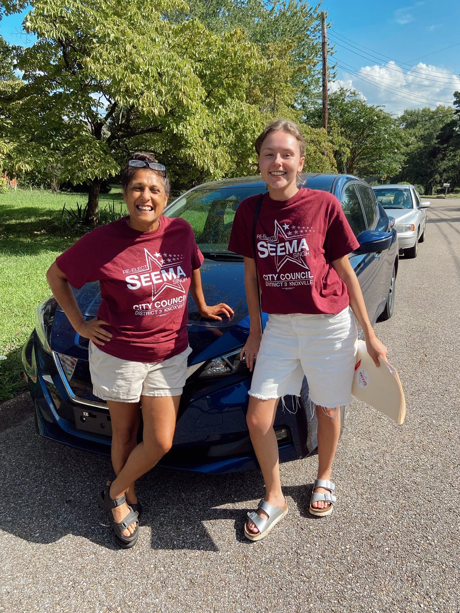 VoteSeema's tweet photo. Thank you so much to everyone who voted! I am so grateful for your support.
There are countless people to thank for their work on this campaign. Thank you so much to every person who knocked on doors, made calls, got friends to go vote, donated, and put up yard signs. https://t.co/1aiaeWz4ll