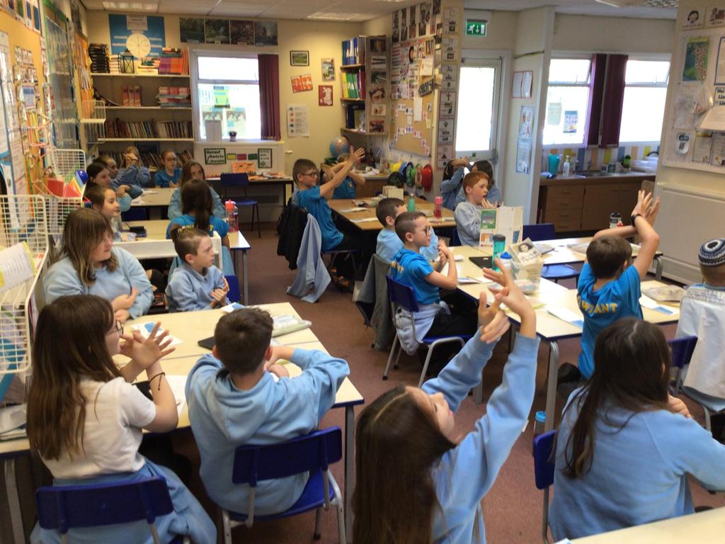 ysgoldewisant47's tweet photo. Blwyddyn 6 Mr Llewelyn wedi mwynhau dysgu am y testament newydd. Diolch yn fawr i #BibleExplorers #YGDS https://t.co/zF8lt0rmxt