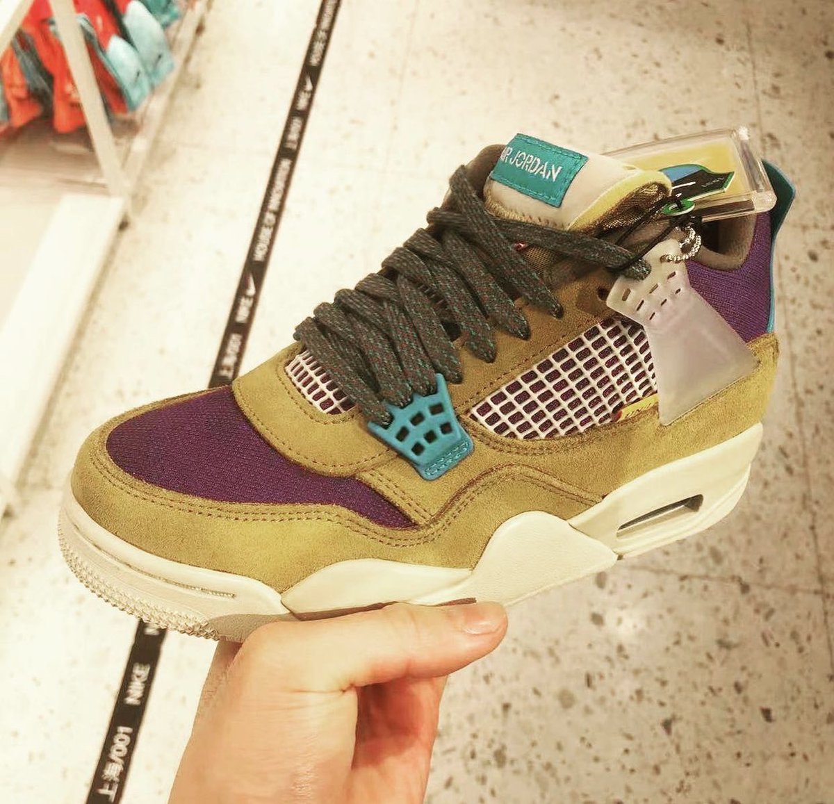 ModernNotoriety's tweet image. Union 4’s just sitting in China 😭