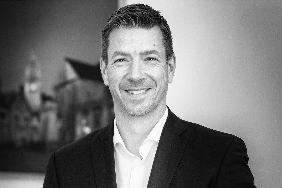standort38's tweet photo. Morgen, am 4. November 2021, ist es wieder so weit: Die hiesige Gesundheitswirtschaft trifft sich beim HealthSummit im Braunschweiger TrafoHub, um gemeinsam über Innovationen zu sprechen und den Startschuss für den #HealthHack21 zu geben.

https://t.co/TWBvedp2tp https://t.co/z7HIFMya9S