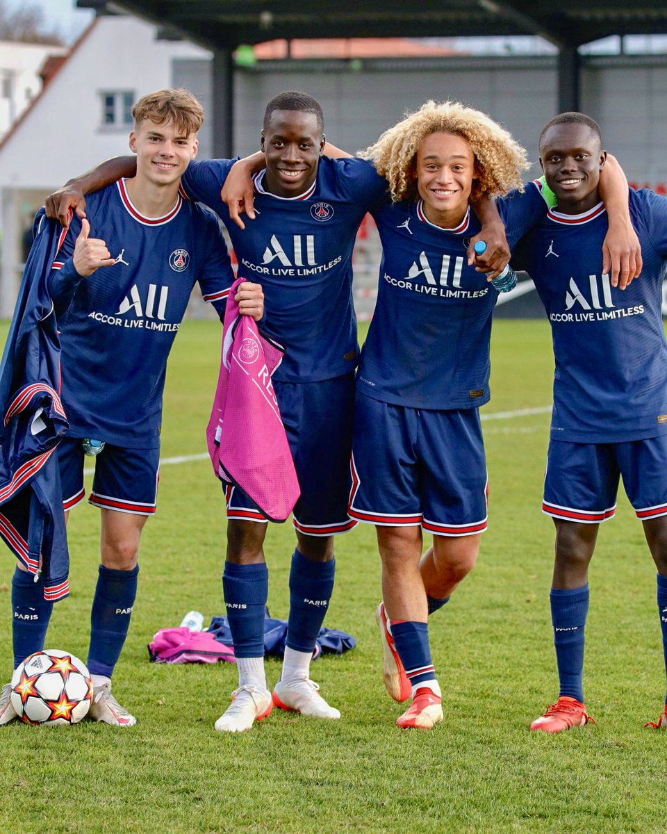 edouard_michut's tweet image. Super les gars !!
On continue ❤️💙