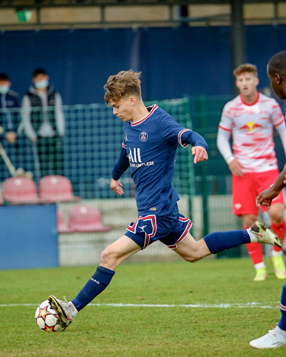 edouard_michut's tweet image. Super les gars !!
On continue ❤️💙