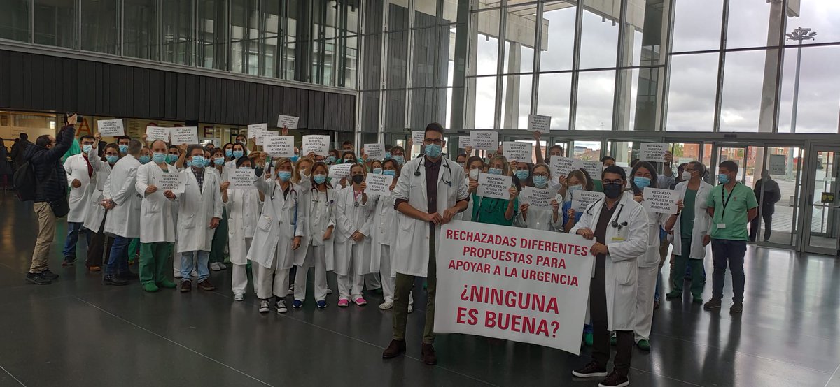 Segunda jornada hoy de reivindicación espontánea de médicos del #HUBU en #Burgos. Tenemos soluciones, entre todos mejoraremos la asistencia. #NoSomosCromos 
<a href="/alferma1/">Alfonso F. Mañueco</a>