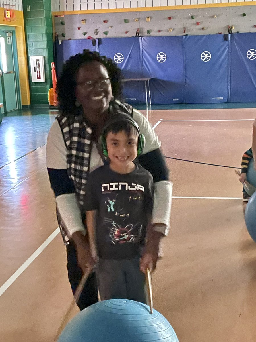 Extra help can make all the difference and bring out the smiles and participation when sometimes it’s lacking! So thankful for the extra effort! It does my ❤️ so good to see a giant smile! #jonesjags