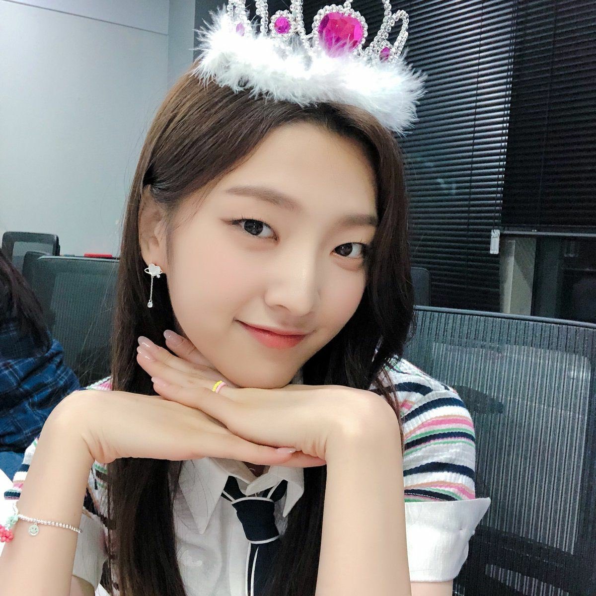 rijihyo's tweet photo. Princesses #Jihan #Soeun https://t.co/JWPspD1b4W