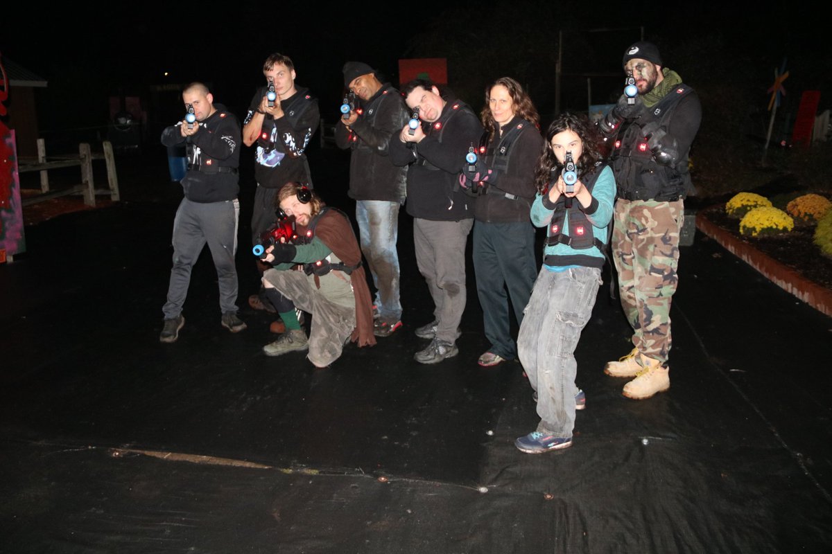 Jae_Adams's tweet photo. Had a great time last night at #OasisIslandofTerror. 

#lasertag #epicparty #battleup #epicbattleportz https://t.co/1L82J7UYJi