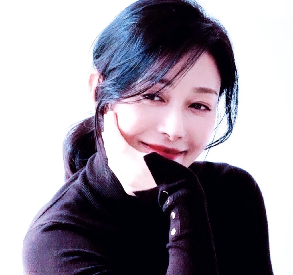 장영남!!!! 비록.... 8,9,10월... 동시에 차경희라는 개쩌는 법무부장관 악마판사/ 도진숙 말랑인 국정원 최초여성차장 검은태양/ 애란이 F20(주연영화)/...