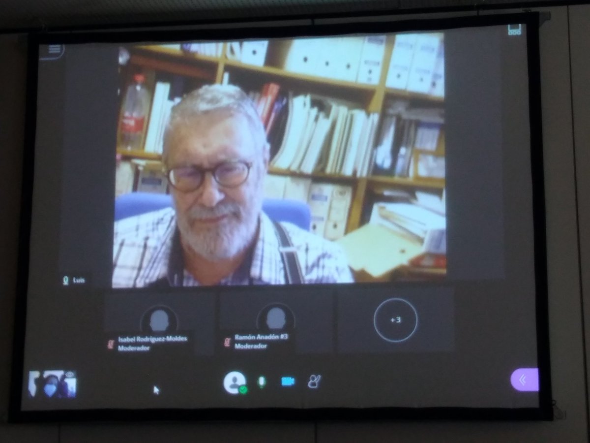 Ester Desfilis tweet media