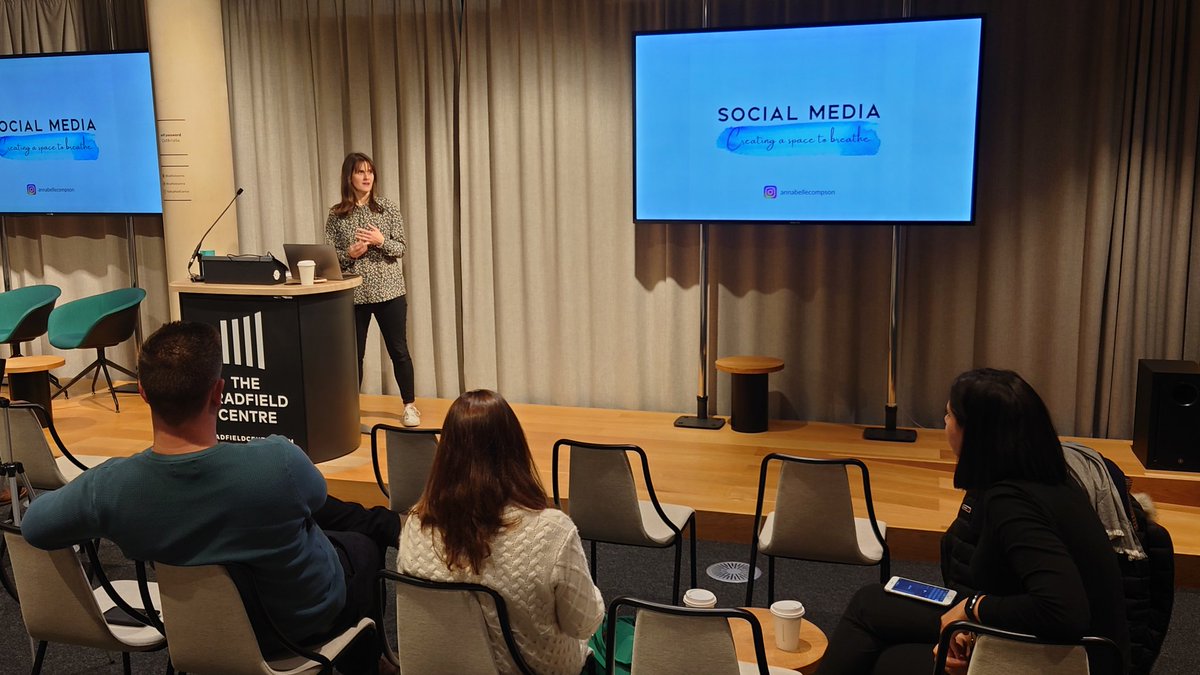Yay, we're back with the first #CambSMmeetup in a long while and it's so nice to see people in person again! And we're learning some interesting things about creating more space on social media from the lovely Annabelle Compson!