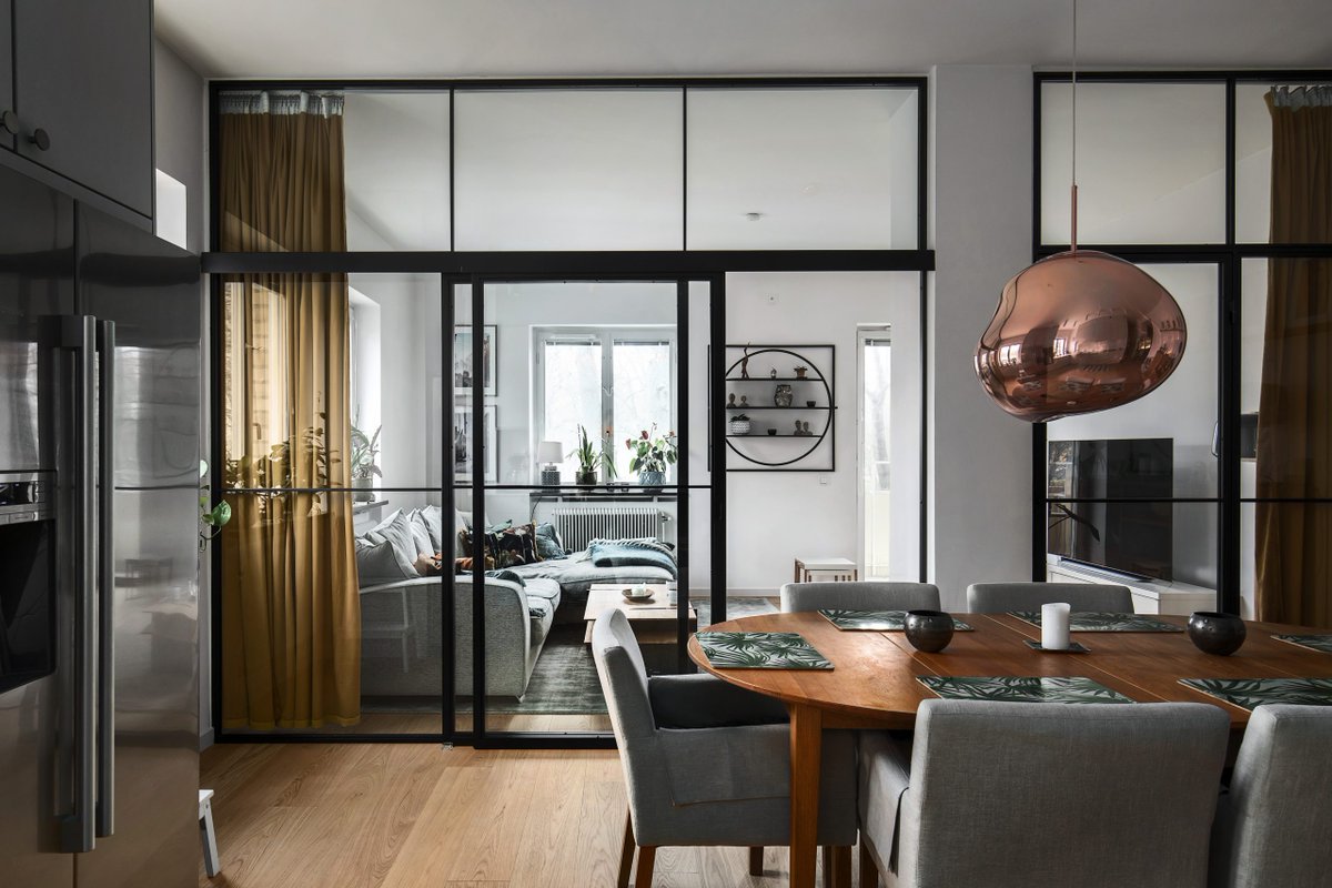 INTERIOR_LV tweet picture