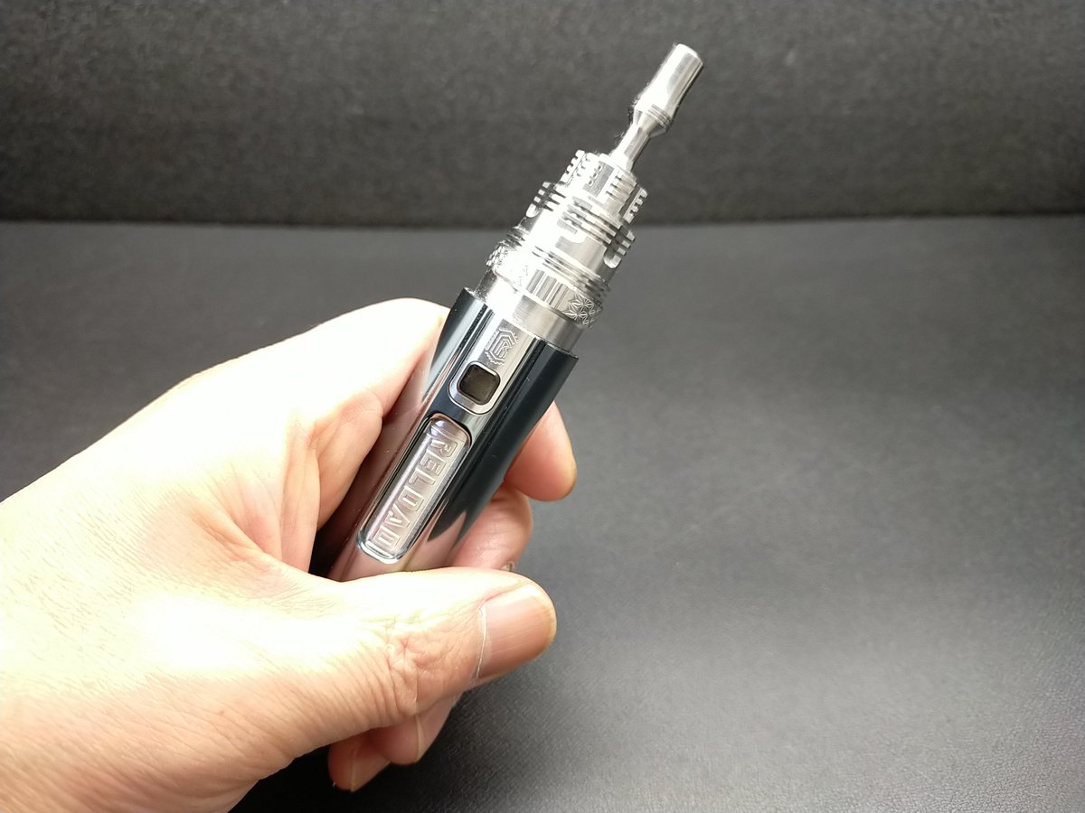 VapeMemory's tweet photo. Reload Vapor USA
Reload Essential Mod
このセミメカ使いやすい！
太さも私にはちょうどよく
握りやすい。
そしてMODカラーが
個人的に大好きな色だった。
次はゴールドが欲しくなってしまった～
#ReloadVapor #ReloadEssentialMod #リロードベイパー #リロードエッセンシャル https://t.co/FJAYRj75Fl