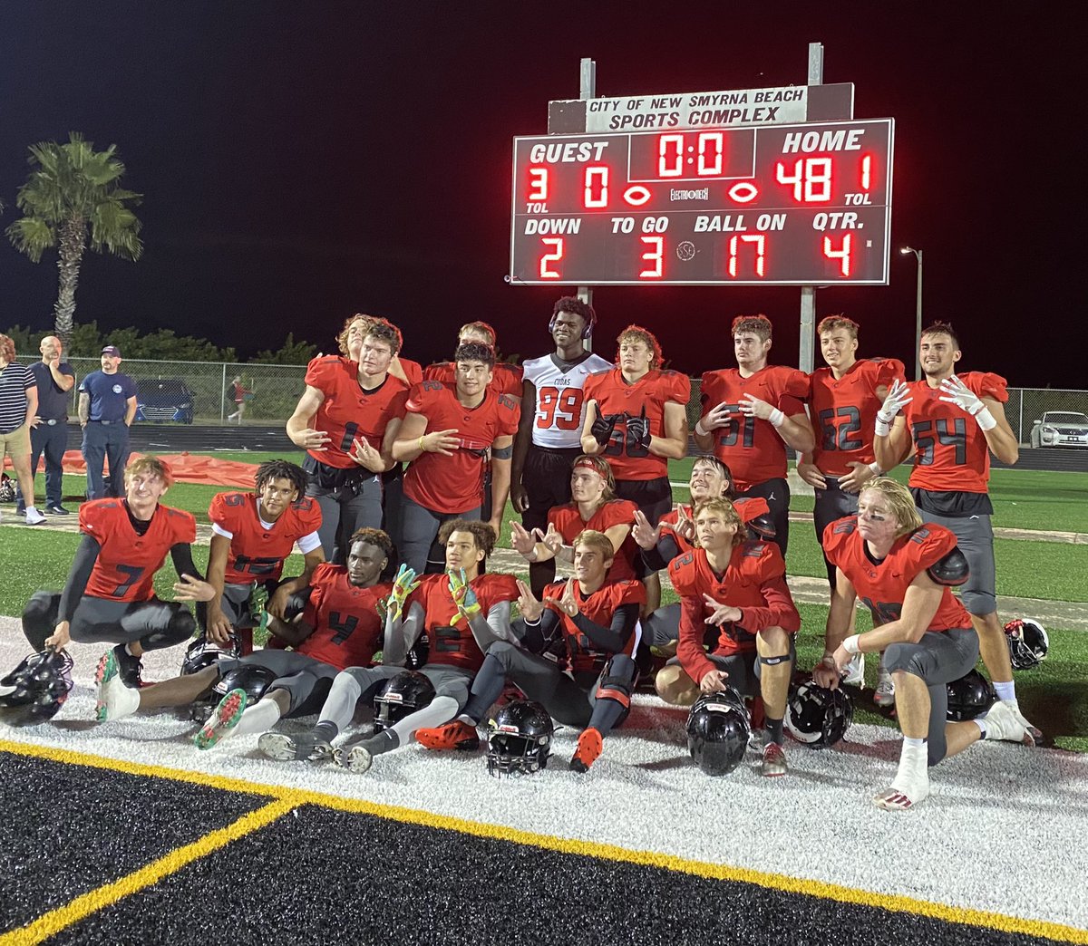 johnnywilk_john's tweet photo. Monday Night Football…proud of your focus after game pushed to Monday…you took care of business in all 3 phases 48-0...Senior Night was a success…on to the next.  #6-3 #CudaNation.  #ClassOf22 https://t.co/erdSDqJKTj