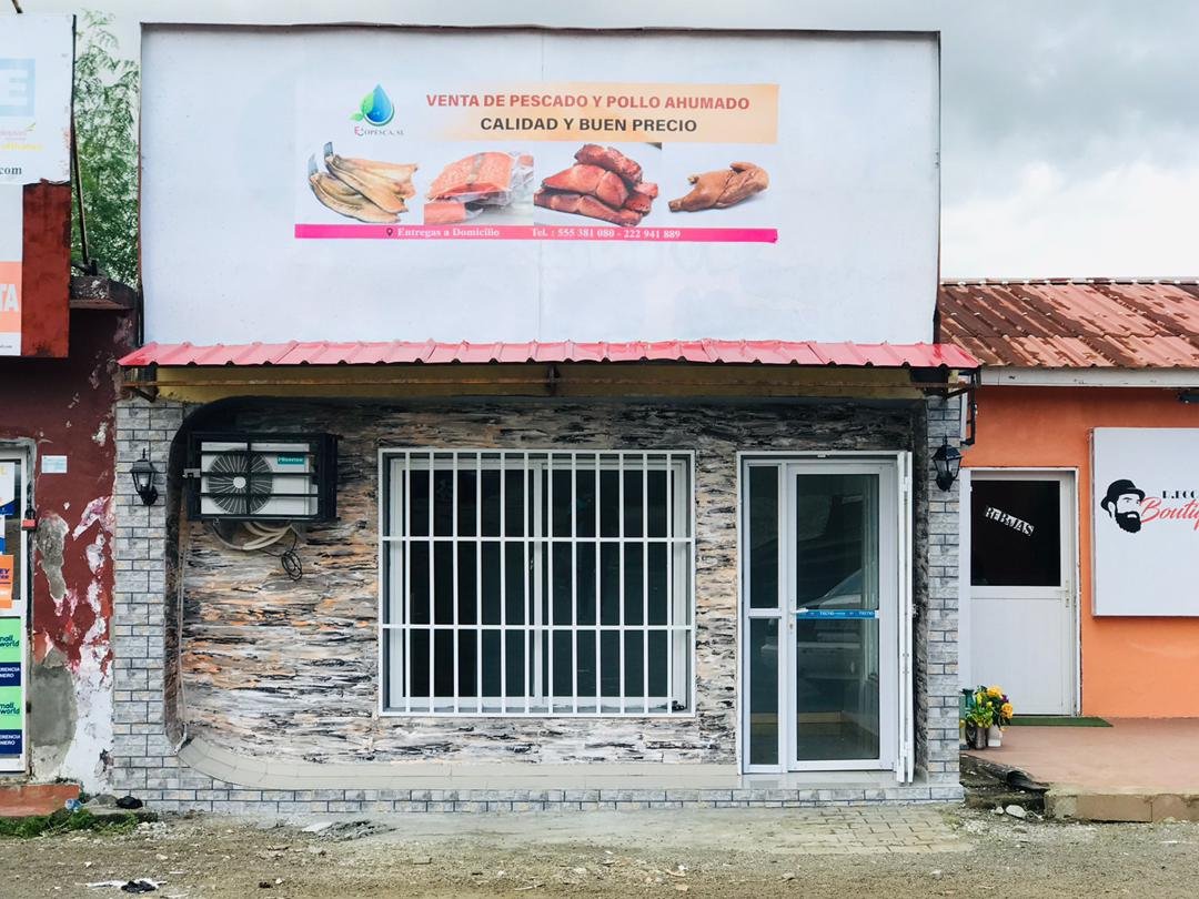 OMPE_GE's tweet photo. “CREER PARA EMPRENDER O EMPRENDER PARA CREER”
"ECOPESCA, S.L. Es una empresa productora y comercializadora de pescado, pollo ahumado y salado. producimos a nivel nacional pescado ahumado de calidad y envasado al vacío." UNA IDEA DE UN JOVEN ECUATOGUINEANO HECHO REALIDAD. https://t.co/u3Y5o6EZcE