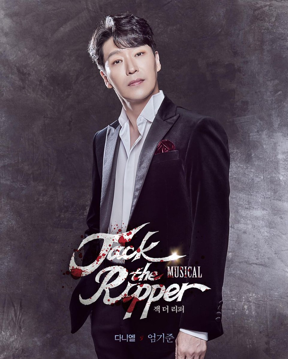 vverther76's tweet photo. My individual poster for Jack the Ripper musical has been released today!

It also means the ticketing for the first half of the show is open! Check out my shows schedules and grab your tickets!

Can't wait to spend Christmas thru the musical~ https://t.co/mctym0wfAS