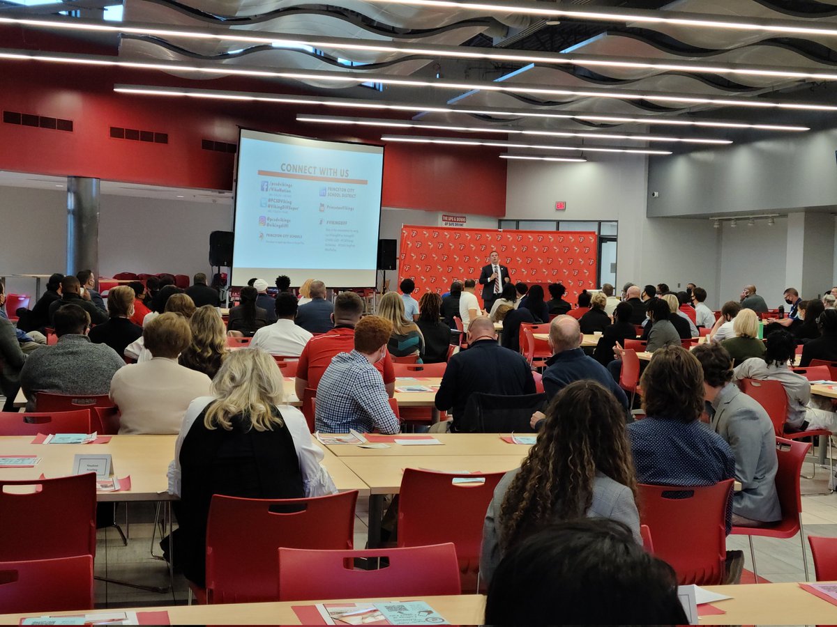 One of the coolest events we put on... our Business &amp; Community Partners' Breakfast.

Always amazing to see our students interacting with professionals throughout our district.

#VikingDiff
