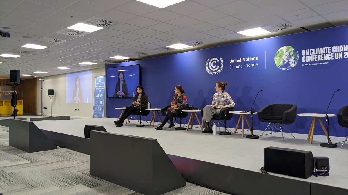 h_laddjones's tweet photo. When thinking about the key messages of the #climate stories "Don't tell everyone everything - tell people what they can act on". We want people to not be overwhelmed but empowered and to undertake  intentional action
#COP26 #MASTSatCoP26 https://t.co/vJ0RrjzePI