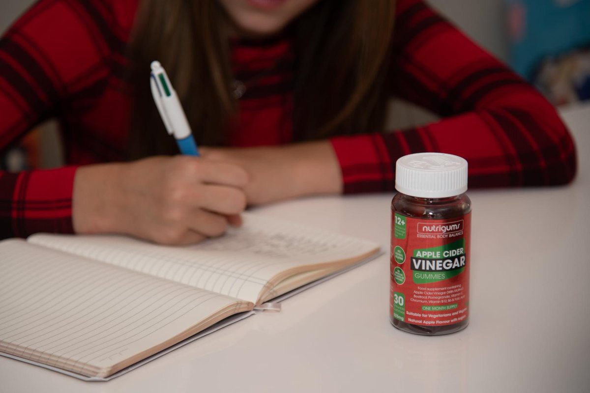 NutrigumsUK's tweet photo. Did you know?👀

Not only our are Apple Cider Vinegar gummies great for supporting your digestion, they’re also a great way to boost your energy and reduce fatigue🙌🏼

Just what you need to find the energy to complete that last bit of work on your list😃 https://t.co/LMWVkfRaZD