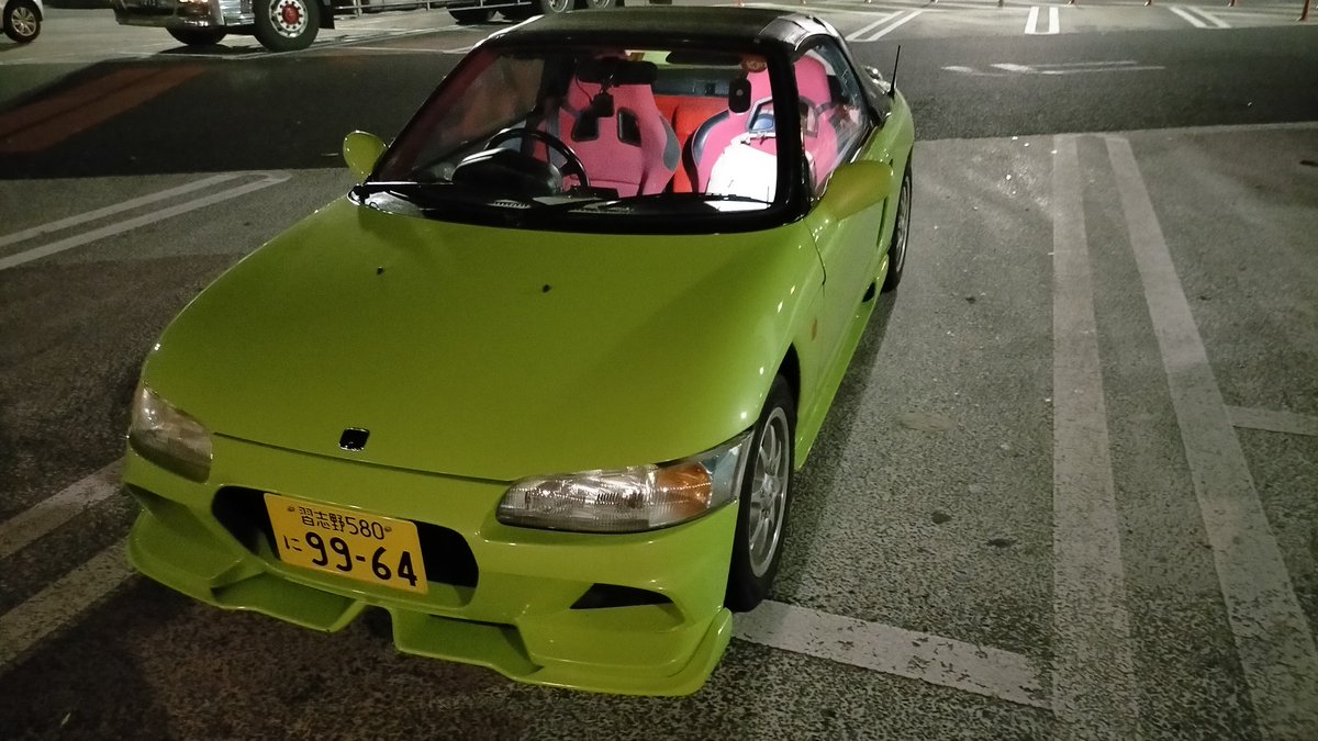 【ご報告】今回のドライブの目的でした、このたび助手席に乗せ方を紹介します!体重30kgの魚沼生まれの越ひかりちゃんです🤤 