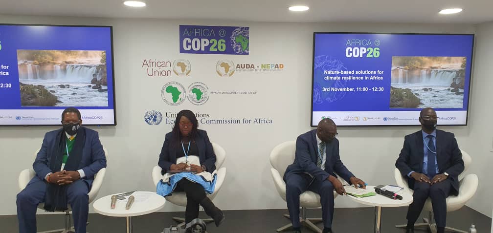 wwfzambia's tweet photo. Zambia's Minister for Green Economy &amp; Environment, Collins Nzovu proposes a High Level NBS Champions' Group for Africa to accelerate #climate adaptation

Speaking at @AfDB_Group  &amp; @WWF  session in #COP26 Africa pavilion 

#WeWontForget https://t.co/BOS5Nuvzso